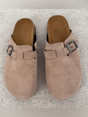 Women’s Suede Slip-On Clogs with Buckle — Taupe